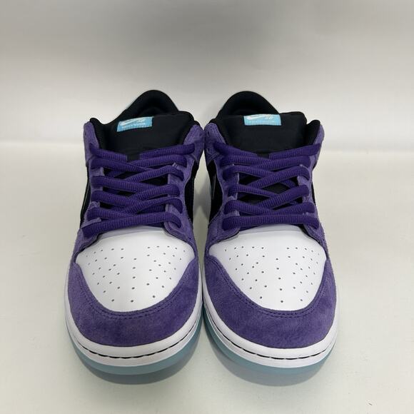 Hayley Wilson x Nike SB Dunk Low “Court Purple” - Picture 2 of 6